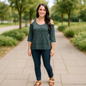 Torrid Cold Shoulder Top Size 1 Boho Print Rayon Scoop‎ Neck Plus Casual Chic